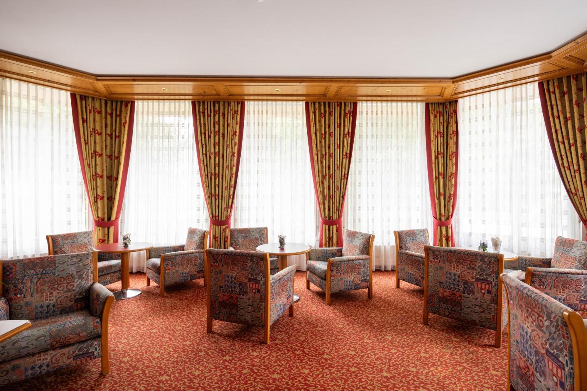 Sporthotel Wildstrubel Lenk im Simmental Extérieur photo