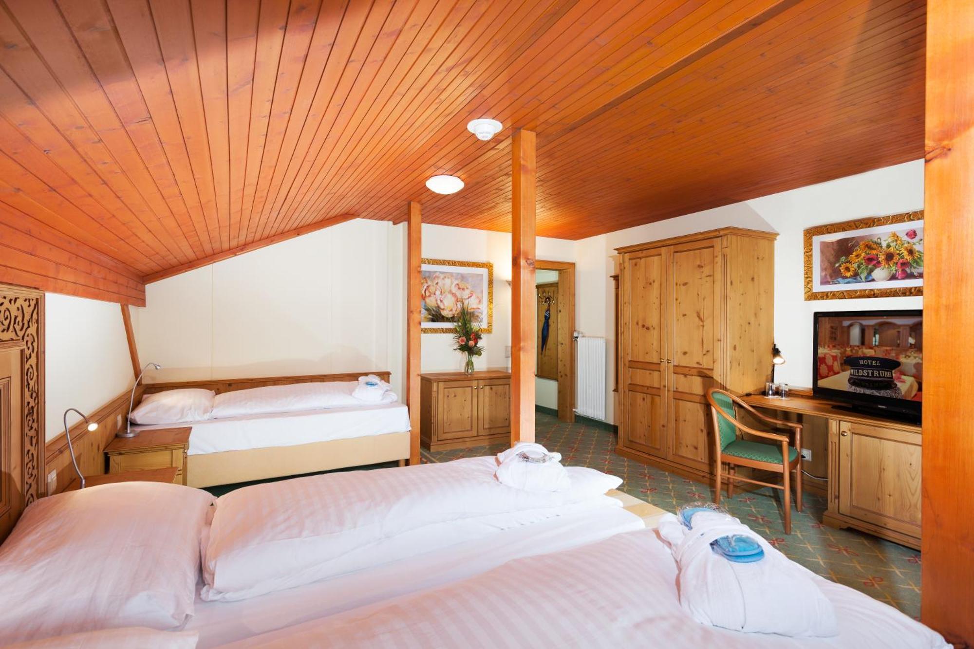 Sporthotel Wildstrubel Lenk im Simmental Extérieur photo